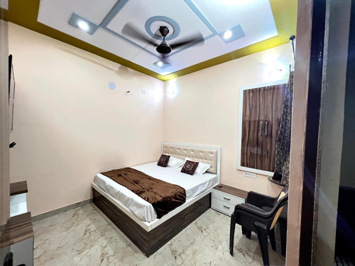 The Orchid Villa Homestay - Walkable Distance From Taj Mahal Agra  Esterno foto